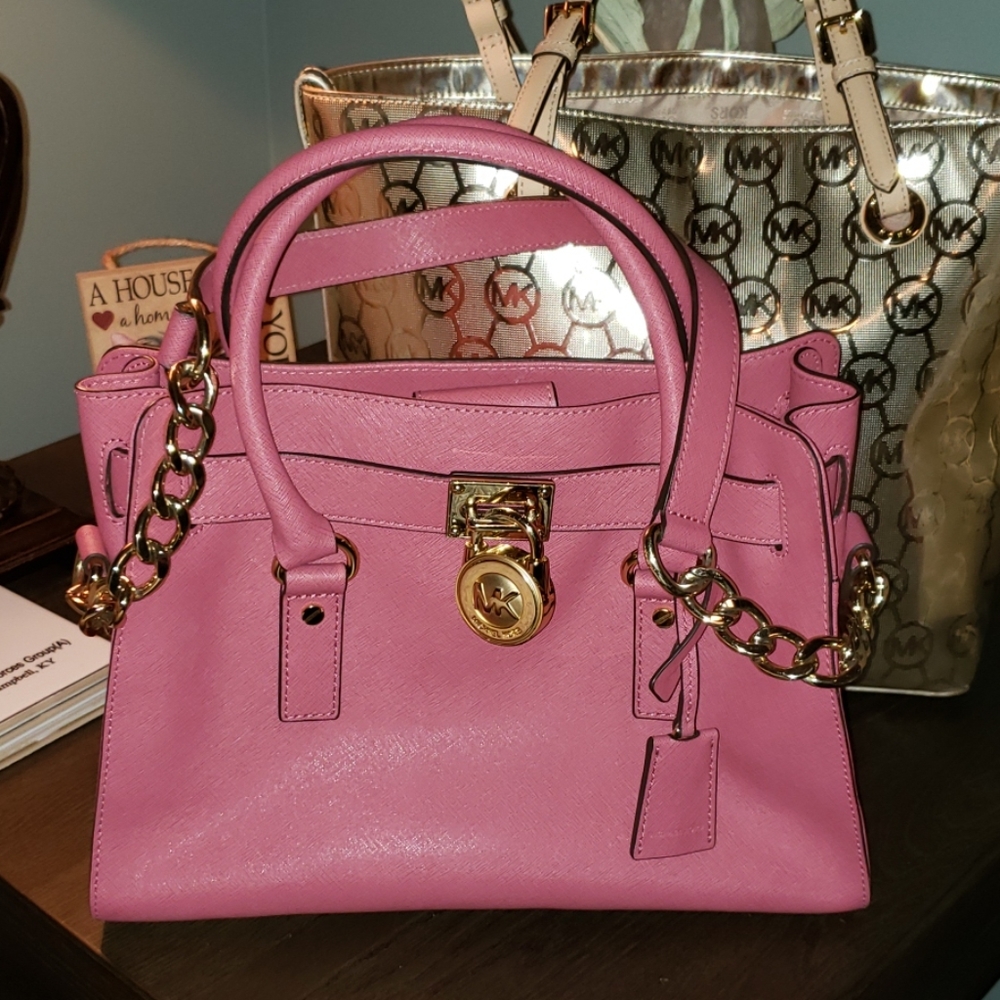 MICHAEL KORS Hamilton East West Saffiano Leather